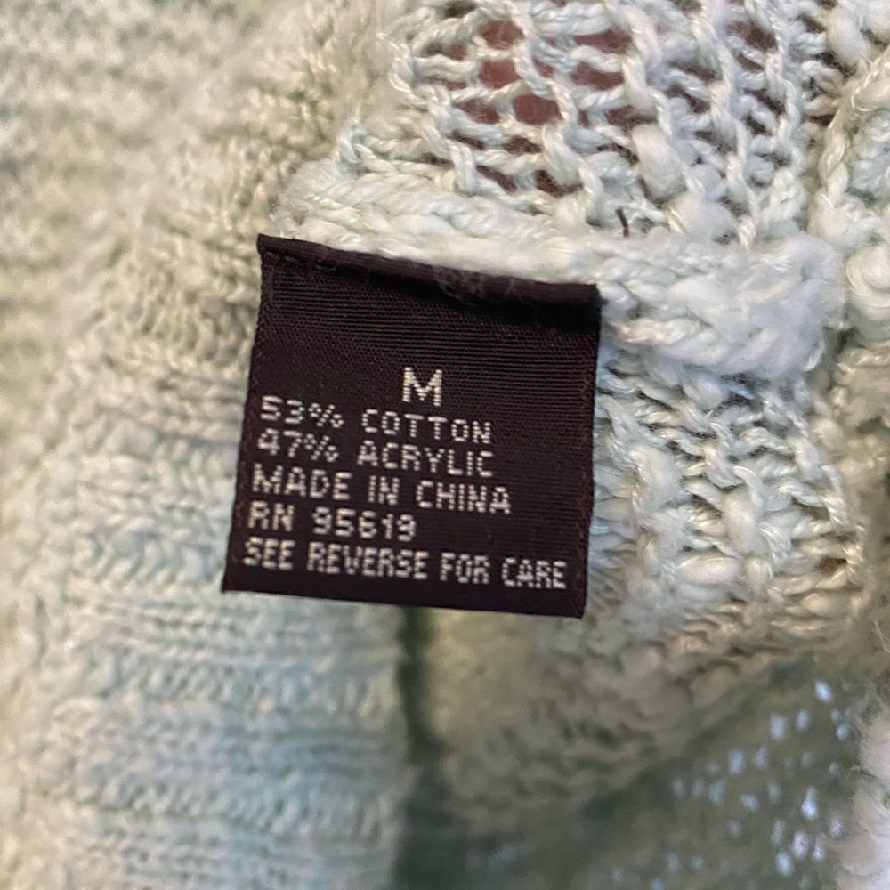 Fever light weight Sweater - Picture 4 of 4